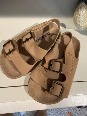 Old Navy Baby Faux-Leather Buckled Sandals | 6-12M Size